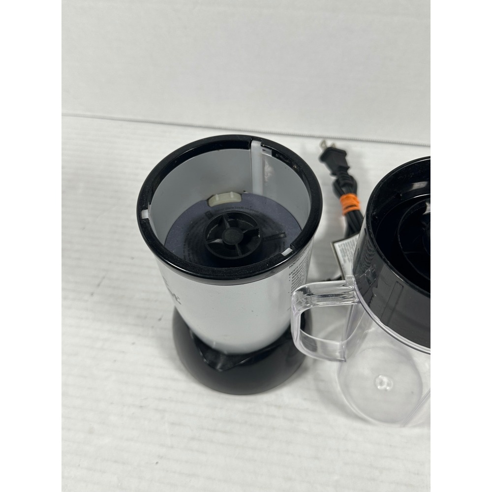Magic Bullet Personal Blender Silver Black MB-WL076C-02 with Tall Handle Cup - Picture 9 of 12